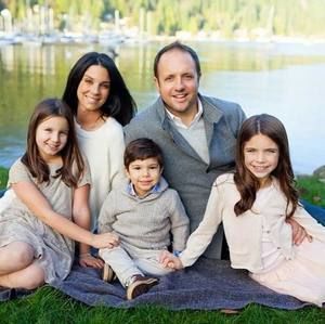 Meet your Posher, Rita